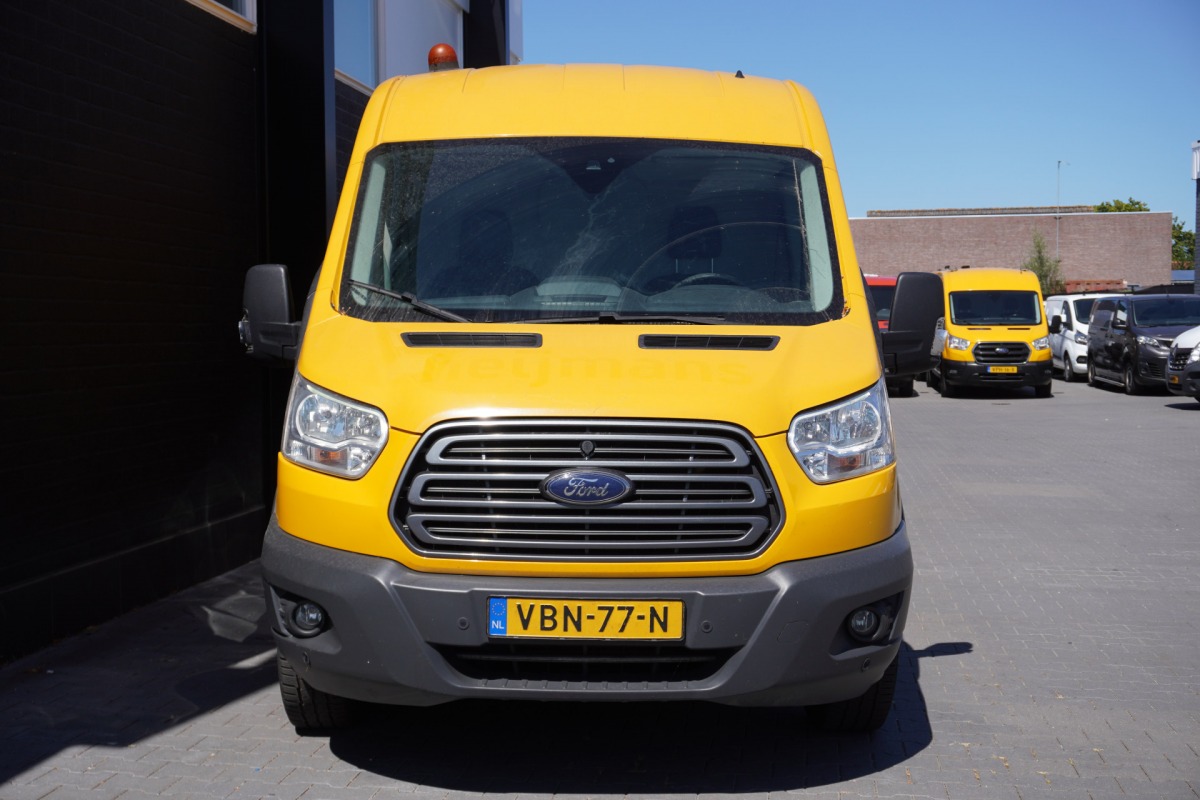 Ford Transit 2.0 TDCI 130PK L3H2 FWD EURO 6 - Airco - Cruise - PDC - €9.900,- Excl. Ford Transit 2.0 TDCI 130PK L3H2 FWD EURO 6 - Airco - Cruise - PDC - €9.900,- Excl.