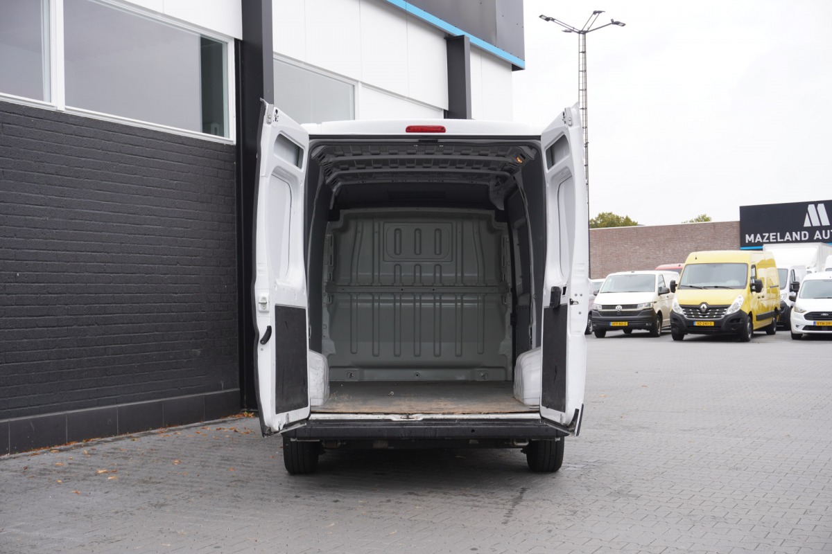 Fiat Ducato 2.2 MultiJet L2H2 EURO 6 - Airco - Cruise - €18.900,- Excl. Fiat Ducato 2.2 MultiJet L2H2 EURO 6 - Airco - Cruise - €18.900,- Excl.