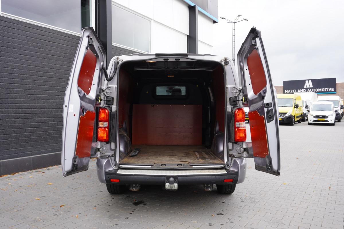 Opel Vivaro 2.0 CDTI L3 123PK EURO 6 - Airco - Navi - Cruise - €14.900,- Excl. Opel Vivaro 2.0 CDTI L3 123PK EURO 6 - Airco - Navi - Cruise - €14.900,- Excl.