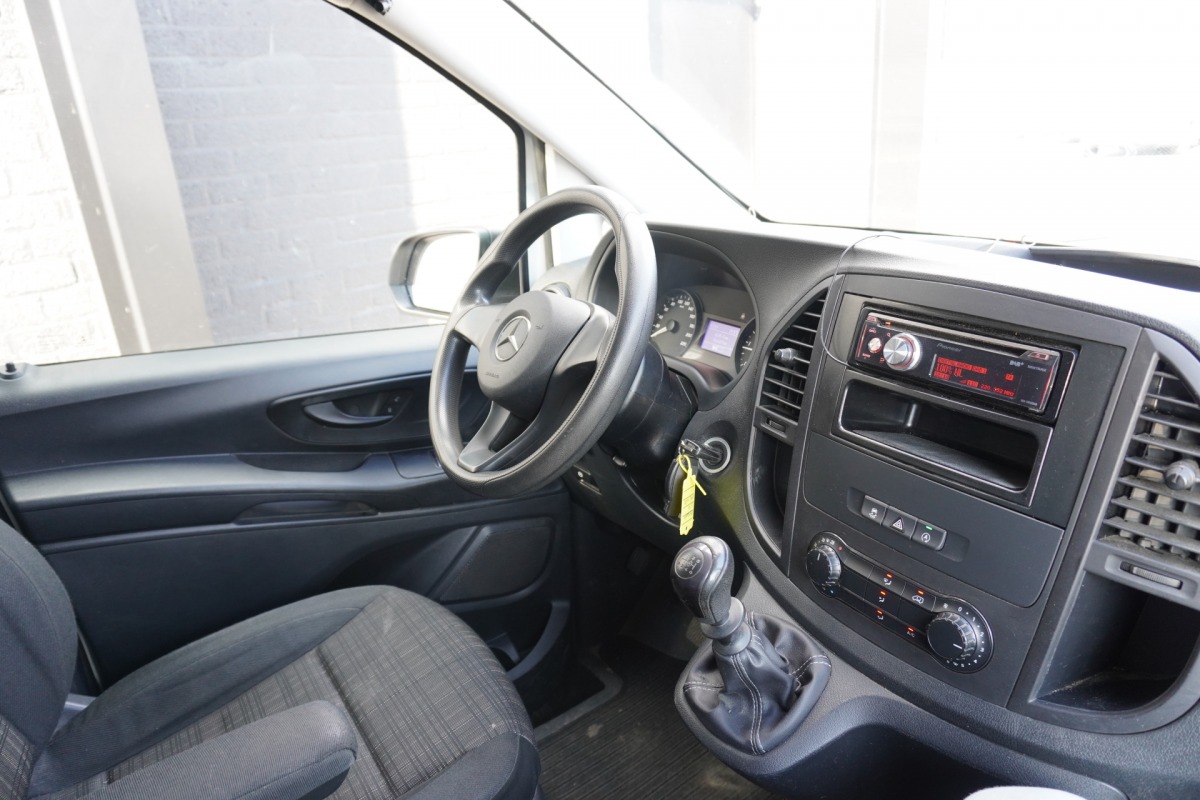 Mercedes-Benz Vito 116 CDI Lang EURO 6 - Airco - Cruise - Trekhaak - €16.900,- Excl.