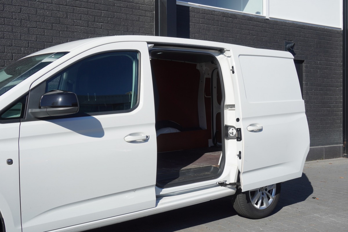 Volkswagen Caddy Cargo Maxi 2.0 TDI 122PK 2x Schuifdeur EURO 6 - Airco - Navi - Cruise - €12.950,- Excl. Volkswagen Caddy Cargo Maxi 2.0 TDI 122PK 2x Schuifdeur EURO 6 - Airco - Navi - Cruise - €12.950,- Excl.