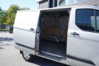 Ford Transit Custom 2.0 TDCI EURO 6 - Airco - Cruise - Navi - €13.900,- Excl. Ford Transit Custom 2.0 TDCI EURO 6 - Airco - Cruise - Navi - €13.900,- Excl.