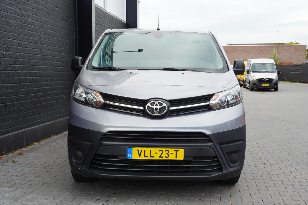 Toyota ProAce Worker 2.0 D-4D L3 122PK EURO 6 - Airco - Cruise - Navi - €9.950,- Excl