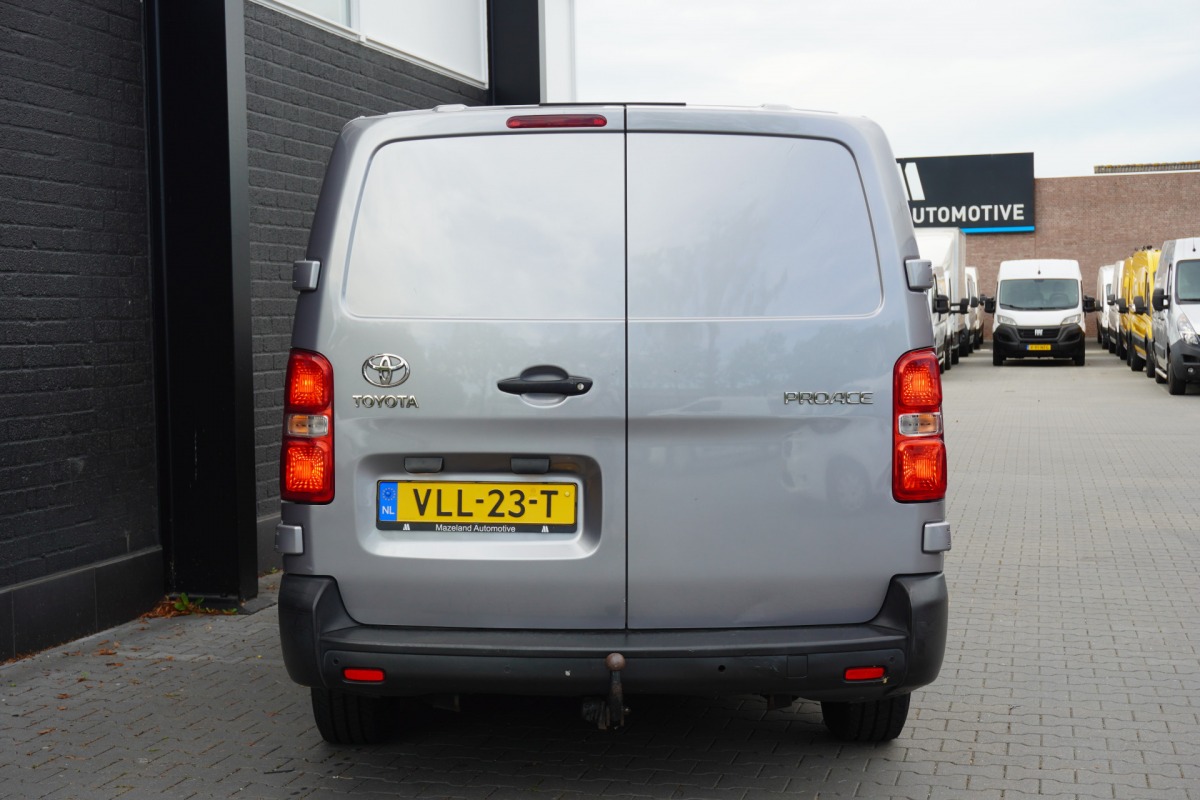 Toyota ProAce Worker 2.0 D-4D L3 122PK EURO 6 - Airco - Cruise - Navi - €9.950,- Excl