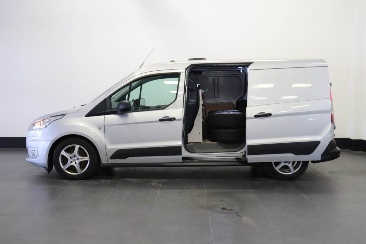 Ford Transit Connect 1.5 EcoBlue 120PK L2 Automaat - Bak defect. - AC/Climate - Navi - Cruise - EURO 6 - € 6.950,- Excl. Ford Transit Connect 1.5 EcoBlue 120PK L2 Automaat - Bak defect. - AC/Climate - Navi - Cruise - EURO 6 - € 6.950,- Excl.