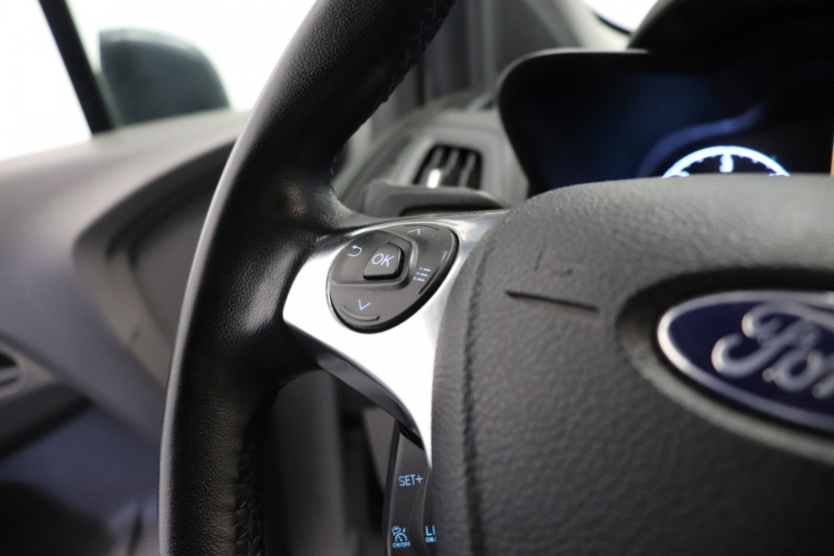 Ford Transit Connect 1.5 EcoBlue 120PK L2 Automaat - Bak defect. - AC/Climate - Navi - Cruise - EURO 6 - € 6.950,- Excl. Ford Transit Connect 1.5 EcoBlue 120PK L2 Automaat - Bak defect. - AC/Climate - Navi - Cruise - EURO 6 - € 6.950,- Excl.