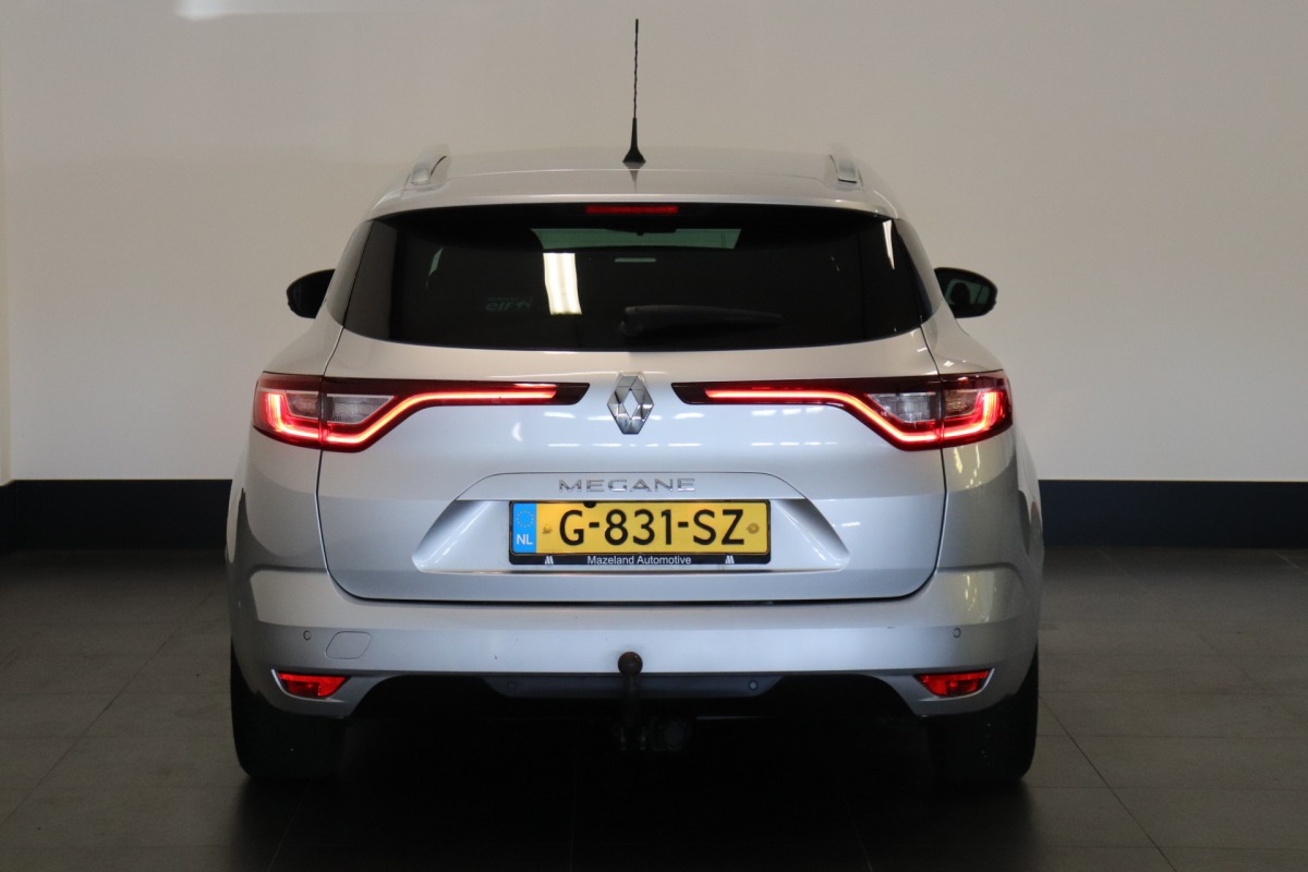 Renault Mégane Estate 1.3 TCe Limited NL-Auto Airco | Navi | Cruise | Camera | LM velgen | €9.900,- Renault Mégane Estate 1.3 TCe Limited NL-Auto Airco | Navi | Cruise | Camera | LM velgen | €9.900,-