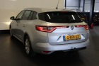Renault Mégane Estate 1.3 TCe Limited NL-Auto Airco | Navi | Cruise | Camera | LM velgen | €9.900,- Renault Mégane Estate 1.3 TCe Limited NL-Auto Airco | Navi | Cruise | Camera | LM velgen | €9.900,-
