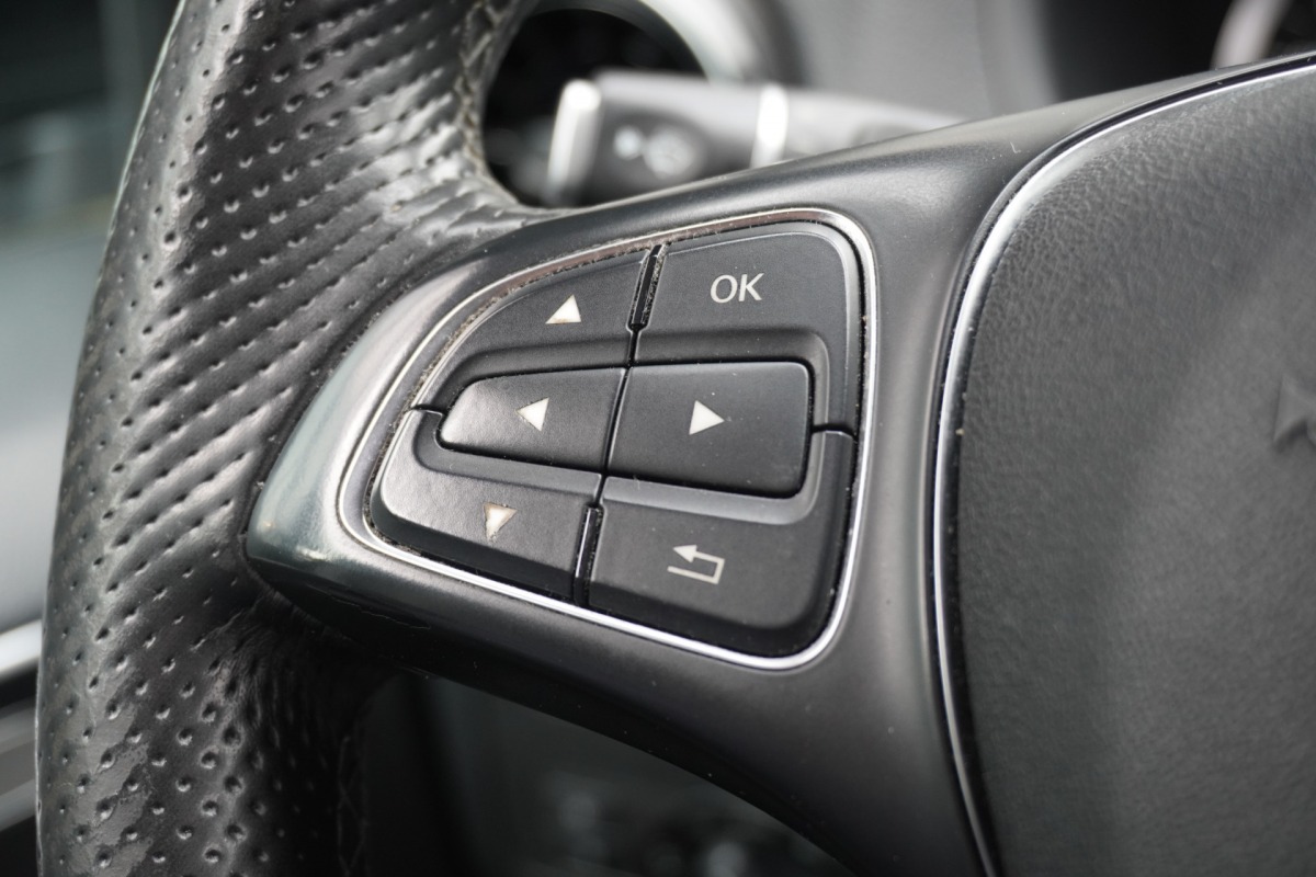 Mercedes-Benz Vito 114 CDI Lang Automaat EURO 6 - Airco - Navi - Cruise - €16.950,- Excl. Mercedes-Benz Vito 114 CDI Lang Automaat EURO 6 - Airco - Navi - Cruise - €16.950,- Excl.