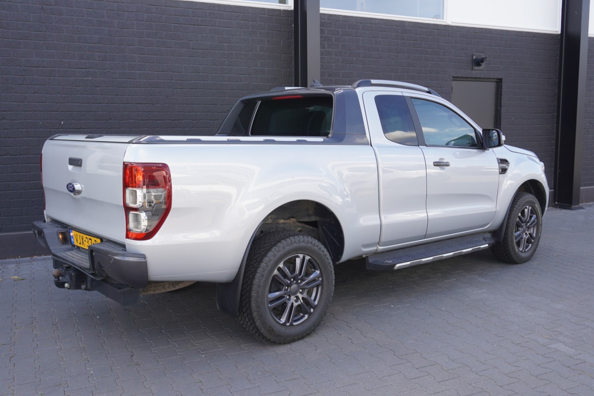 Ford Ranger 2.0 EcoBlue 213PK 4x4 Automaat EURO 6 - Airco - Navi - Cruise - € 22.900,- Excl. Ford Ranger 2.0 EcoBlue 213PK 4x4 Automaat EURO 6 - Airco - Navi - Cruise - € 22.900,- Excl.