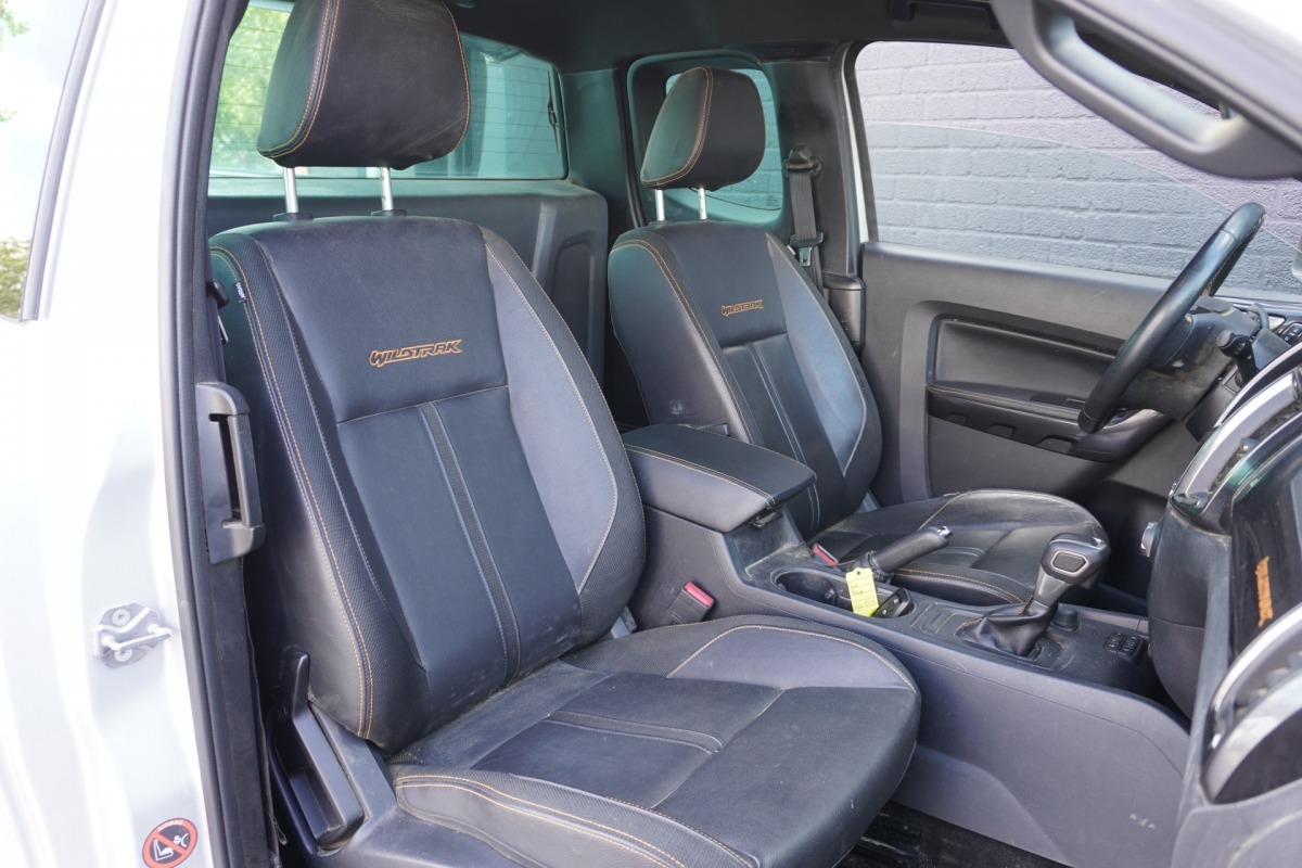 Ford Ranger 2.0 EcoBlue 213PK 4x4 Automaat EURO 6 - Airco - Navi - Cruise - € 22.900,- Excl. Ford Ranger 2.0 EcoBlue 213PK 4x4 Automaat EURO 6 - Airco - Navi - Cruise - € 22.900,- Excl.