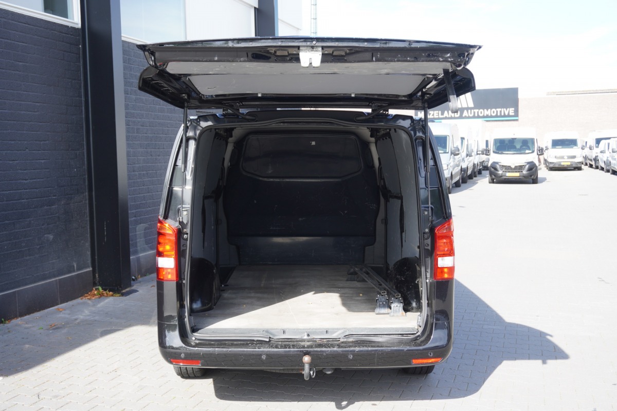 Mercedes-Benz Vito 114 CDI XL 2xSchuif Automaat EURO 6 - AC/Climate - Navi - Cruise - €19.900,- Excl. Mercedes-Benz Vito 114 CDI XL 2xSchuif Automaat EURO 6 - AC/Climate - Navi - Cruise - €19.900,- Excl.