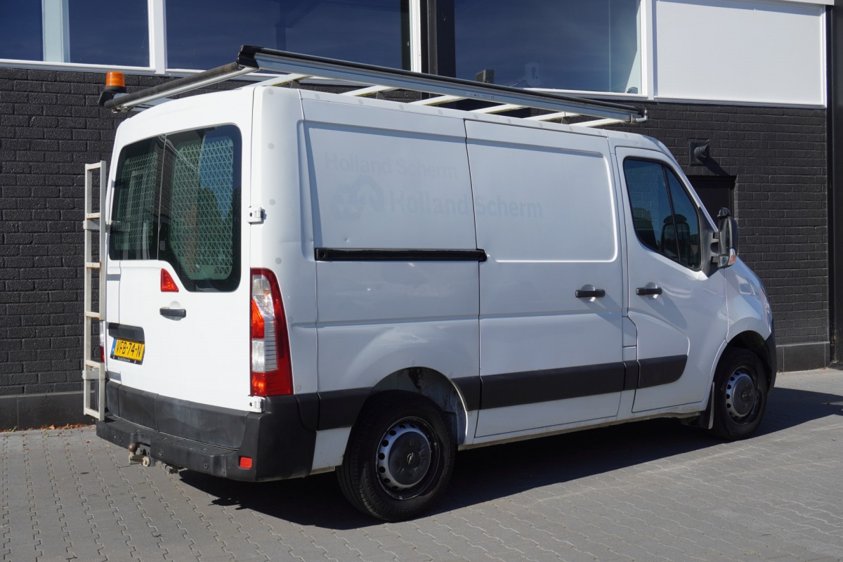 Opel Movano 2.3 Turbo L1H1 Automaat 150PK EURO 6 - Airco - Navi - Cruise - €10.950,- Excl. Opel Movano 2.3 Turbo L1H1 Automaat 150PK EURO 6 - Airco - Navi - Cruise - €10.950,- Excl.