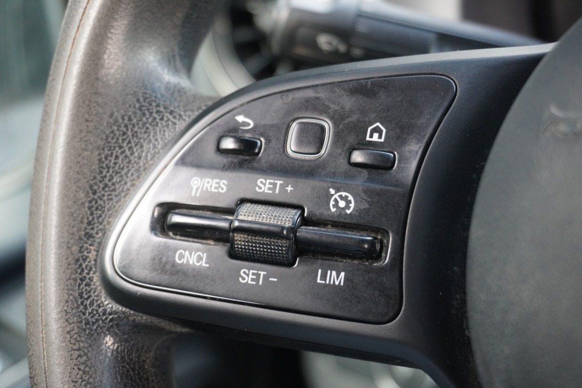 Mercedes-Benz Sprinter 317 CDI L2H2 170PK Automaat EURO 6 - Airco - Navi - Cruise - €21.900,- Excl. Mercedes-Benz Sprinter 317 CDI L2H2 170PK Automaat EURO 6 - Airco - Navi - Cruise - €21.900,- Excl.