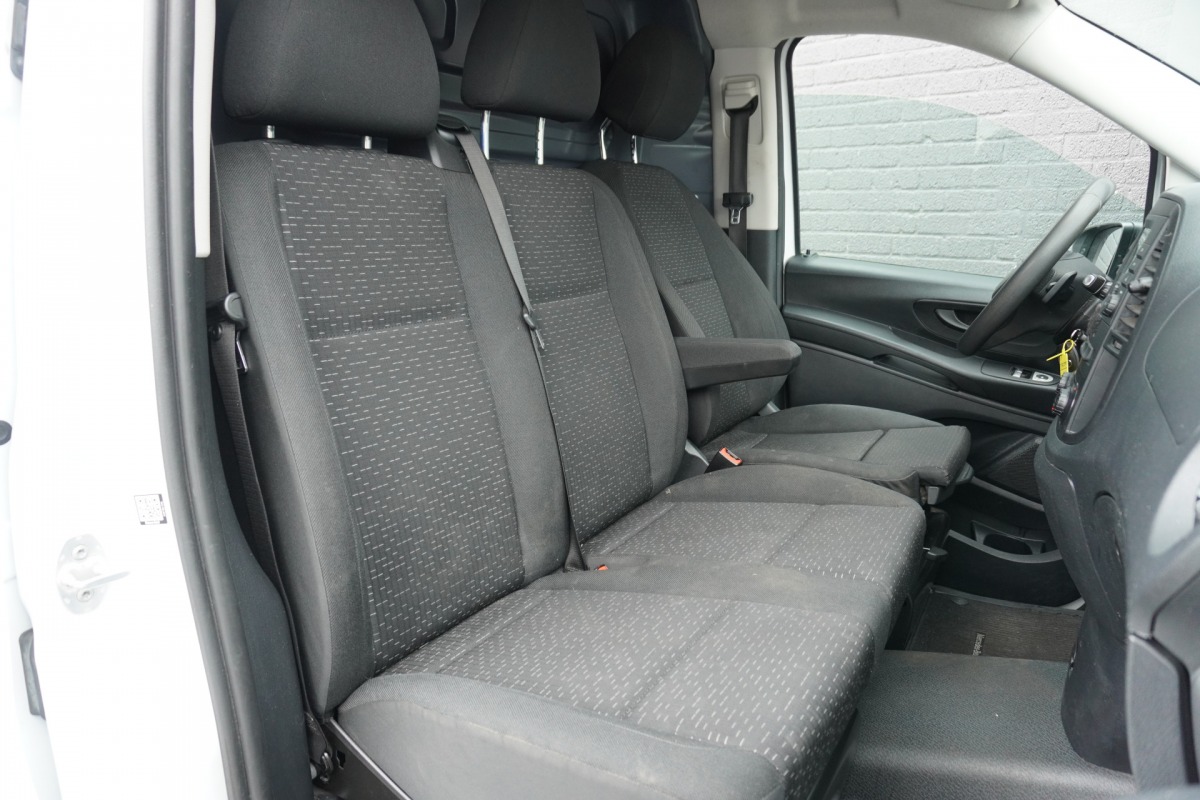 Mercedes-Benz Vito 114 CDI Lang EURO 6 - AC/Climate - Navi - Cruise - €16.900,- Excl. Mercedes-Benz Vito 114 CDI Lang EURO 6 - AC/Climate - Navi - Cruise - €16.900,- Excl.