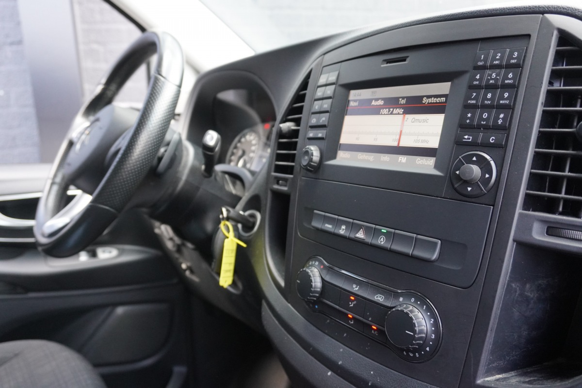 Mercedes-Benz Vito 114 CDI Lang EURO 6 - Airco - Navi - Cruise - €16.950,- Excl. Mercedes-Benz Vito 114 CDI Lang EURO 6 - Airco - Navi - Cruise - €16.950,- Excl.