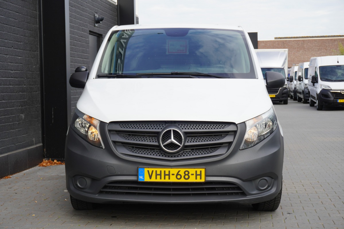 Mercedes-Benz Vito 110 CDI EURO 6 - Airco - Navi - Cruise - €11.950,- Excl. Mercedes-Benz Vito 110 CDI EURO 6 - Airco - Navi - Cruise - €11.950,- Excl.