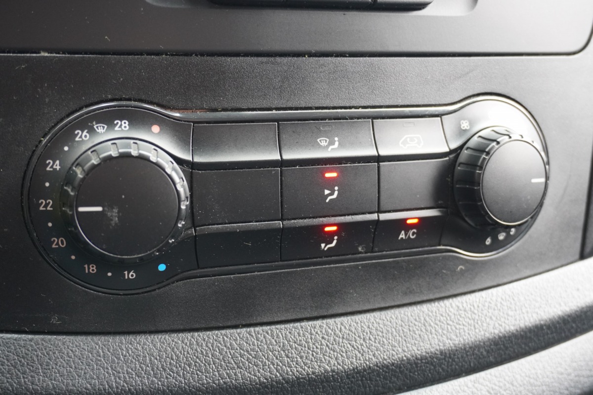 Mercedes-Benz Vito 110 CDI Lang EURO 6 - Airco - Navi - Cruise - €15.950,- Excl.