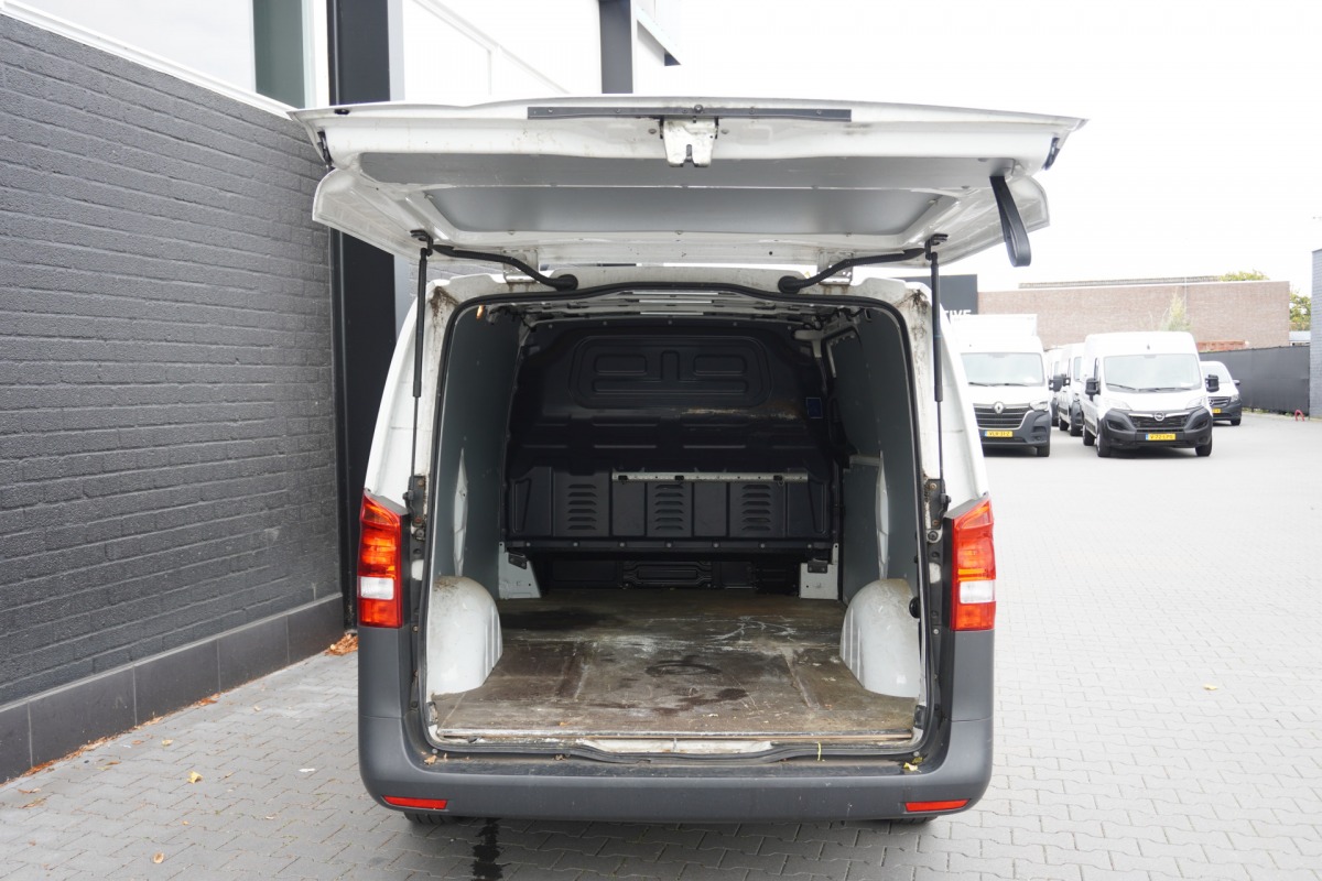 Mercedes-Benz Vito 110 CDI Lang EURO 6 - Airco - Navi - Cruise - €15.950,- Excl.