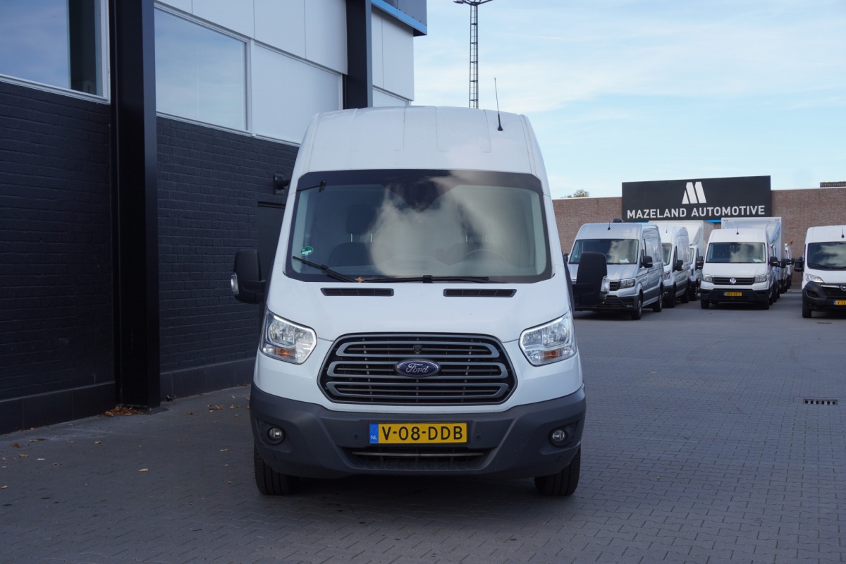 Ford Transit 2.0 TDCI L2H3 Automaat 170PK 2x Schuifdeur EURO 6 - Airco - Navi - Cruise - €12.950,- Excl. Ford Transit 2.0 TDCI L2H3 Automaat 170PK 2x Schuifdeur EURO 6 - Airco - Navi - Cruise - €12.950,- Excl.