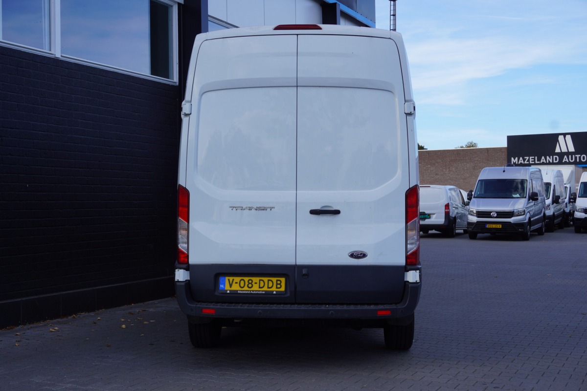 Ford Transit 2.0 TDCI L2H3 Automaat 170PK 2x Schuifdeur EURO 6 - Airco - Navi - Cruise - €12.950,- Excl. Ford Transit 2.0 TDCI L2H3 Automaat 170PK 2x Schuifdeur EURO 6 - Airco - Navi - Cruise - €12.950,- Excl.