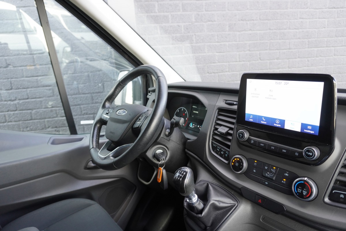 Ford Transit 2.0 TDCI 130PK L2H2 EURO 6 - Airco - Navi - PDC - €14.900,- Excl.
