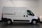 Opel Movano 2.2D L2H2 120PK EURO 6 - Airco - Cruise - € 17.950,- Excl. Opel Movano 2.2D L2H2 120PK EURO 6 - Airco - Cruise - € 17.950,- Excl.