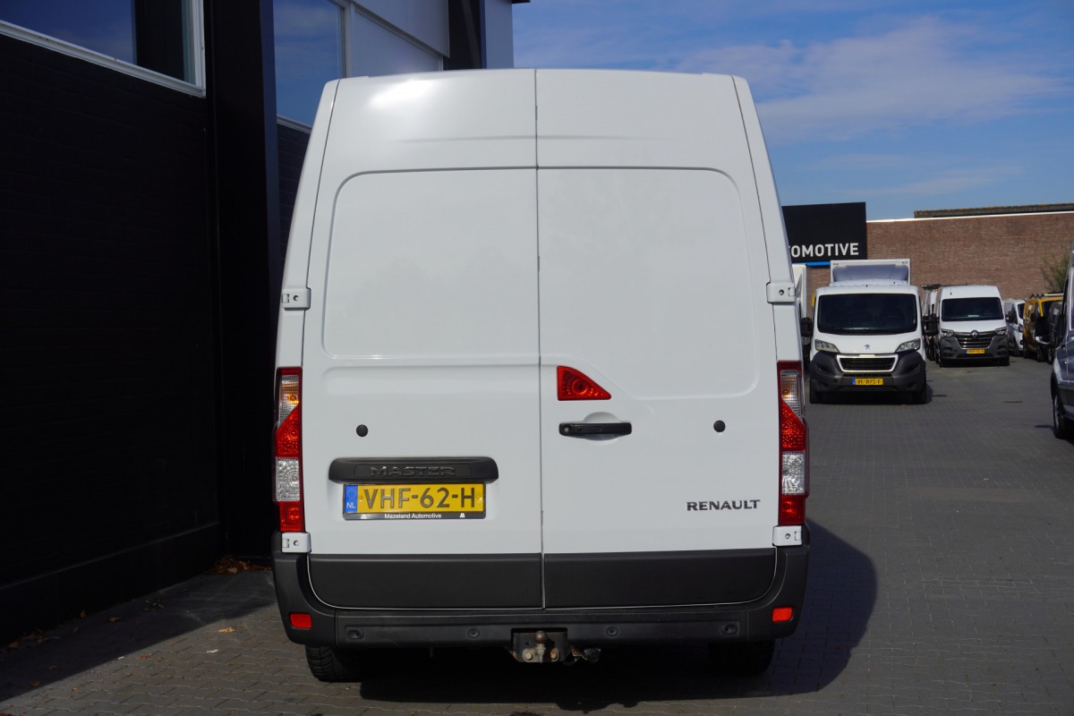 Renault Master 2.3 dCi 150PK L2H2 - Aico - Navi - Cruise - €13.900,- Renault Master 2.3 dCi 150PK L2H2 - Aico - Navi - Cruise - €13.900,-