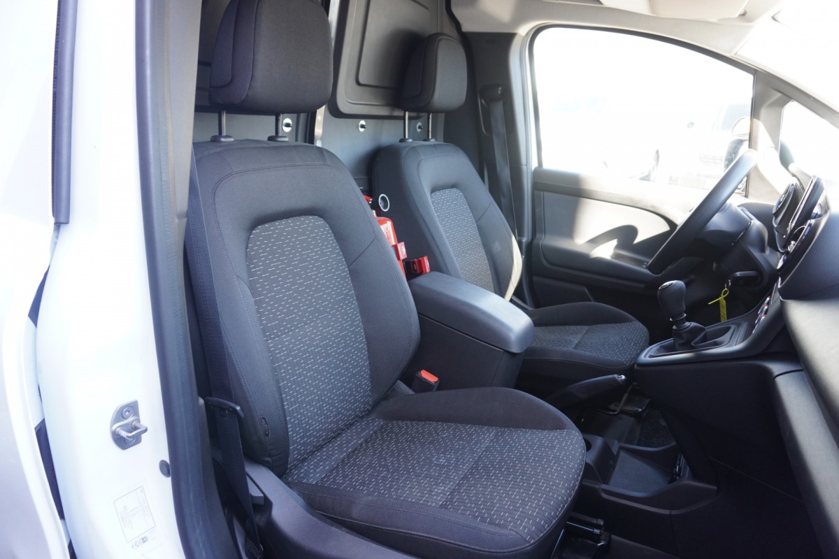 Mercedes-Benz Citan 108 CDI EURO 6 - Airco - Navi - Cruise - €13.499,- Excl. Mercedes-Benz Citan 108 CDI EURO 6 - Airco - Navi - Cruise - €13.499,- Excl.