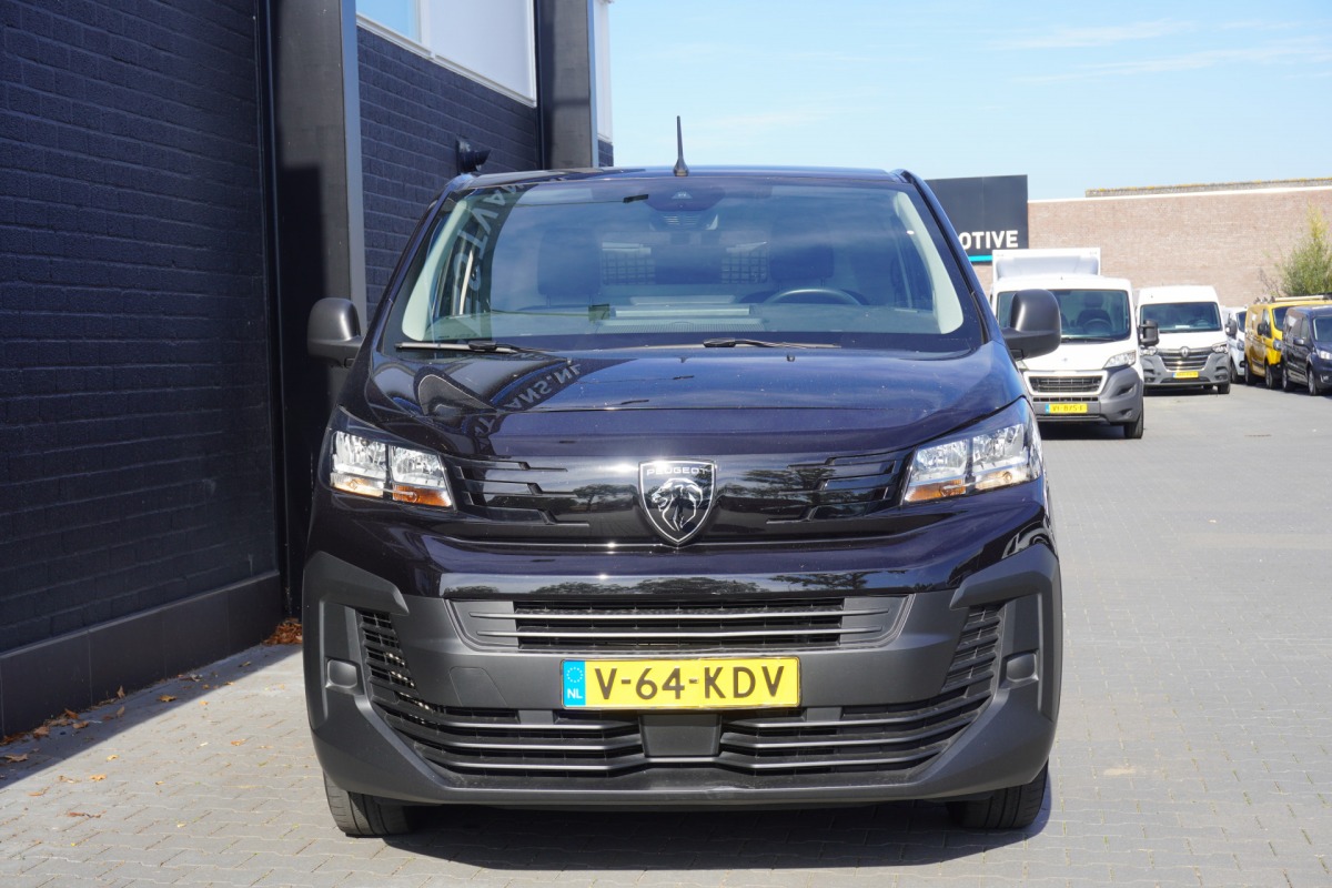 Peugeot Expert 2.0 BlueHDi 145PK L2 Automaat EURO 6 - Airco - Cruise - Camera - € 20.950,- Excl. Peugeot Expert 2.0 BlueHDi 145PK L2 Automaat EURO 6 - Airco - Cruise - Camera - € 20.950,- Excl.
