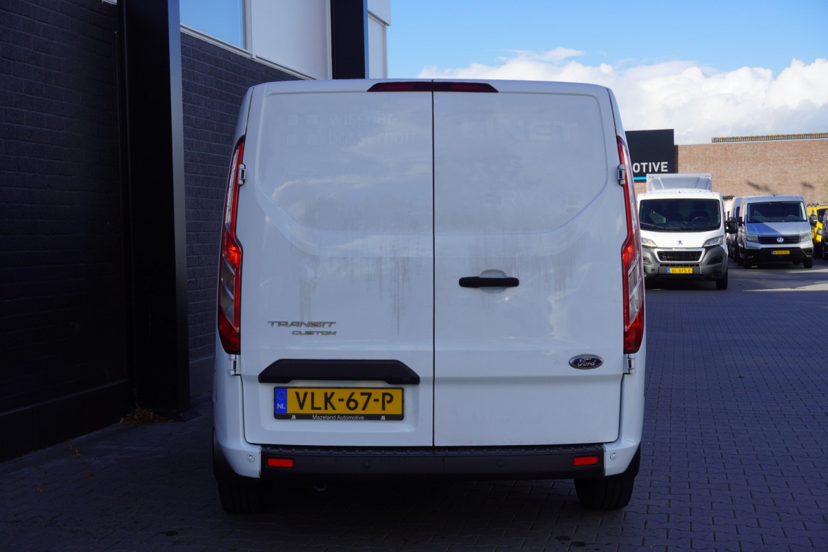 Ford Transit Custom 2.0 TDCI 130PK Automaat EURO 6 - Airco - Navi - Cruise - €14.900,- Excl. Ford Transit Custom 2.0 TDCI 130PK Automaat EURO 6 - Airco - Navi - Cruise - €14.900,- Excl.