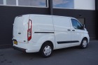 Ford Transit Custom 2.0 TDCI 130PK Automaat EURO 6 - Airco - Navi - Cruise - €14.900,- Excl. Ford Transit Custom 2.0 TDCI 130PK Automaat EURO 6 - Airco - Navi - Cruise - €14.900,- Excl.
