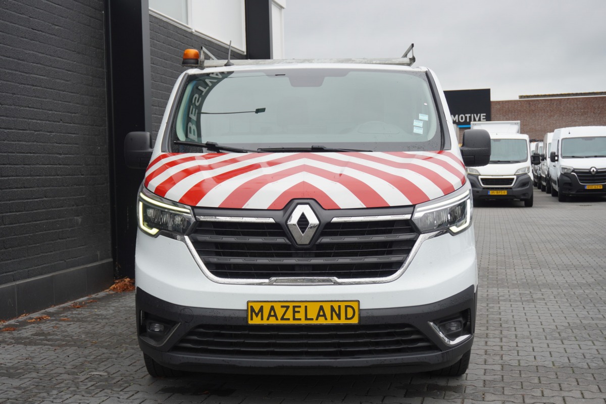 Renault Trafic 2.0 Blue dCi 130PK EURO 6 - Airco - Navi - Cruise - €16.900,- Excl. Renault Trafic 2.0 Blue dCi 130PK EURO 6 - Airco - Navi - Cruise - €16.900,- Excl.