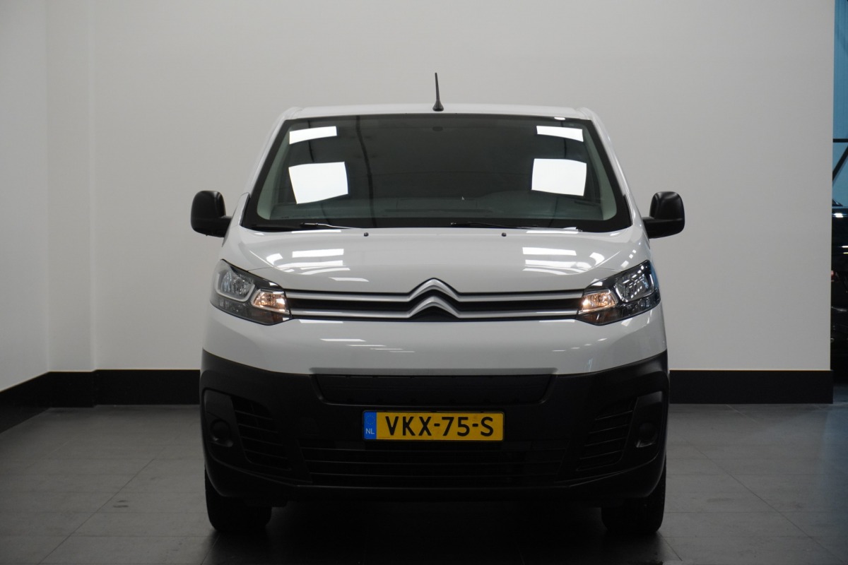 Citroën ë-Jumpy 75 kWh 136PK - Airco - Cruise - Carkit - €19.900,- Excl. Citroën ë-Jumpy 75 kWh 136PK - Airco - Cruise - Carkit - €19.900,- Excl.