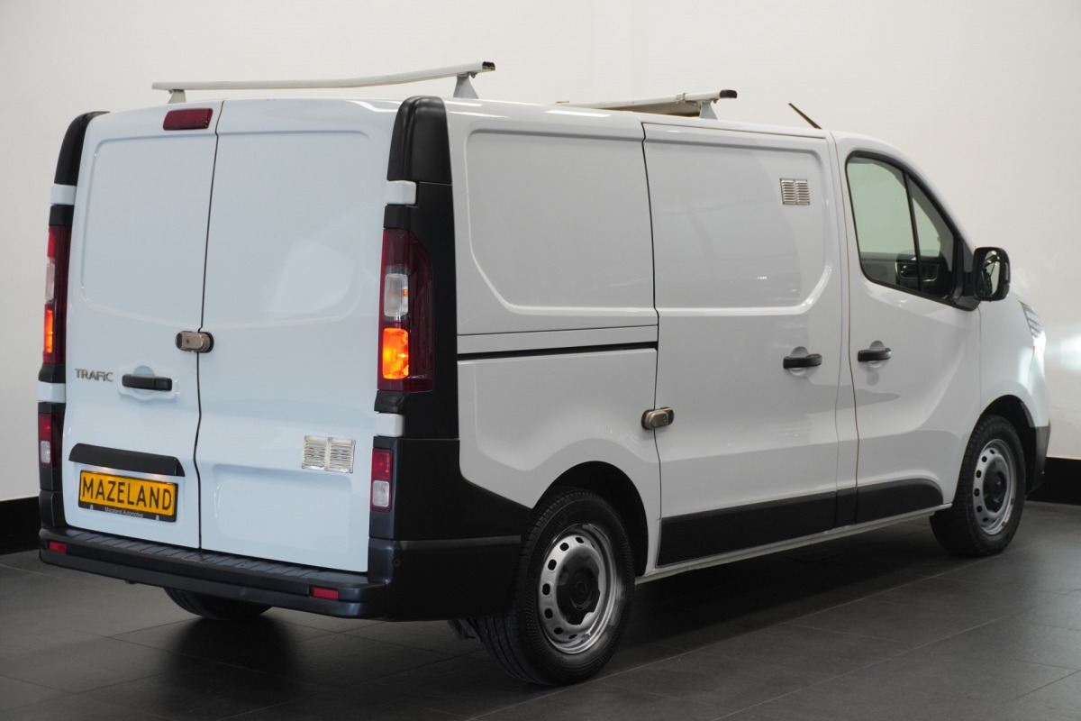 Renault Trafic 2.0 Blue dCi 130PK EURO 6 - Airco - Navi - Cruise - €16.900,- Excl. Renault Trafic 2.0 Blue dCi 130PK EURO 6 - Airco - Navi - Cruise - €16.900,- Excl.