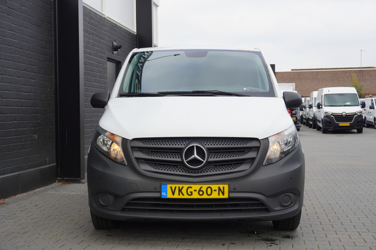 Mercedes-Benz Vito 116 CDI Lang EURO 6 - Airco - Navi - Cruise - €14.900,- Excl. Mercedes-Benz Vito 116 CDI Lang EURO 6 - Airco - Navi - Cruise - €14.900,- Excl.