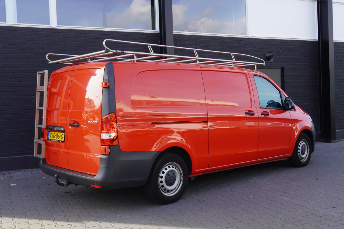 Mercedes-Benz Vito 114 CDI XL EURO 6 - Airco - Navi - Cruise - €13.950,- Excl. Mercedes-Benz Vito 114 CDI XL EURO 6 - Airco - Navi - Cruise - €13.950,- Excl.