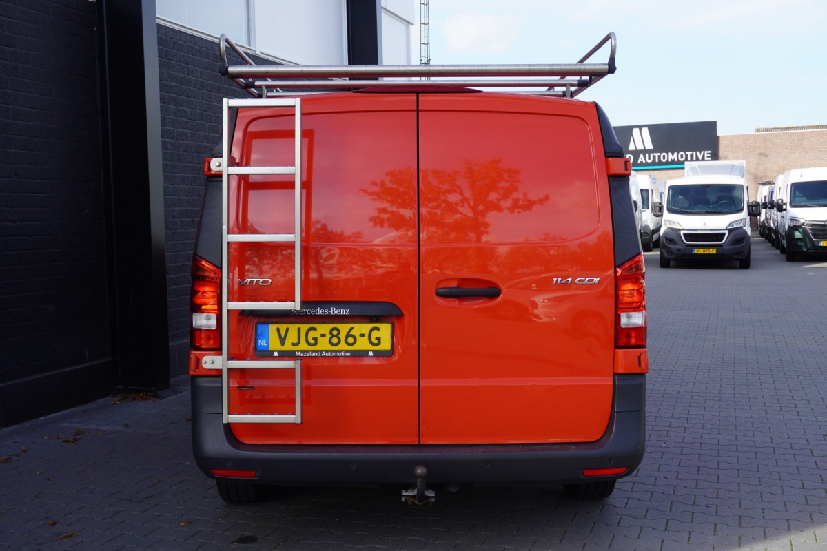 Mercedes-Benz Vito 114 CDI XL EURO 6 - Airco - Navi - Cruise - €13.950,- Excl. Mercedes-Benz Vito 114 CDI XL EURO 6 - Airco - Navi - Cruise - €13.950,- Excl.