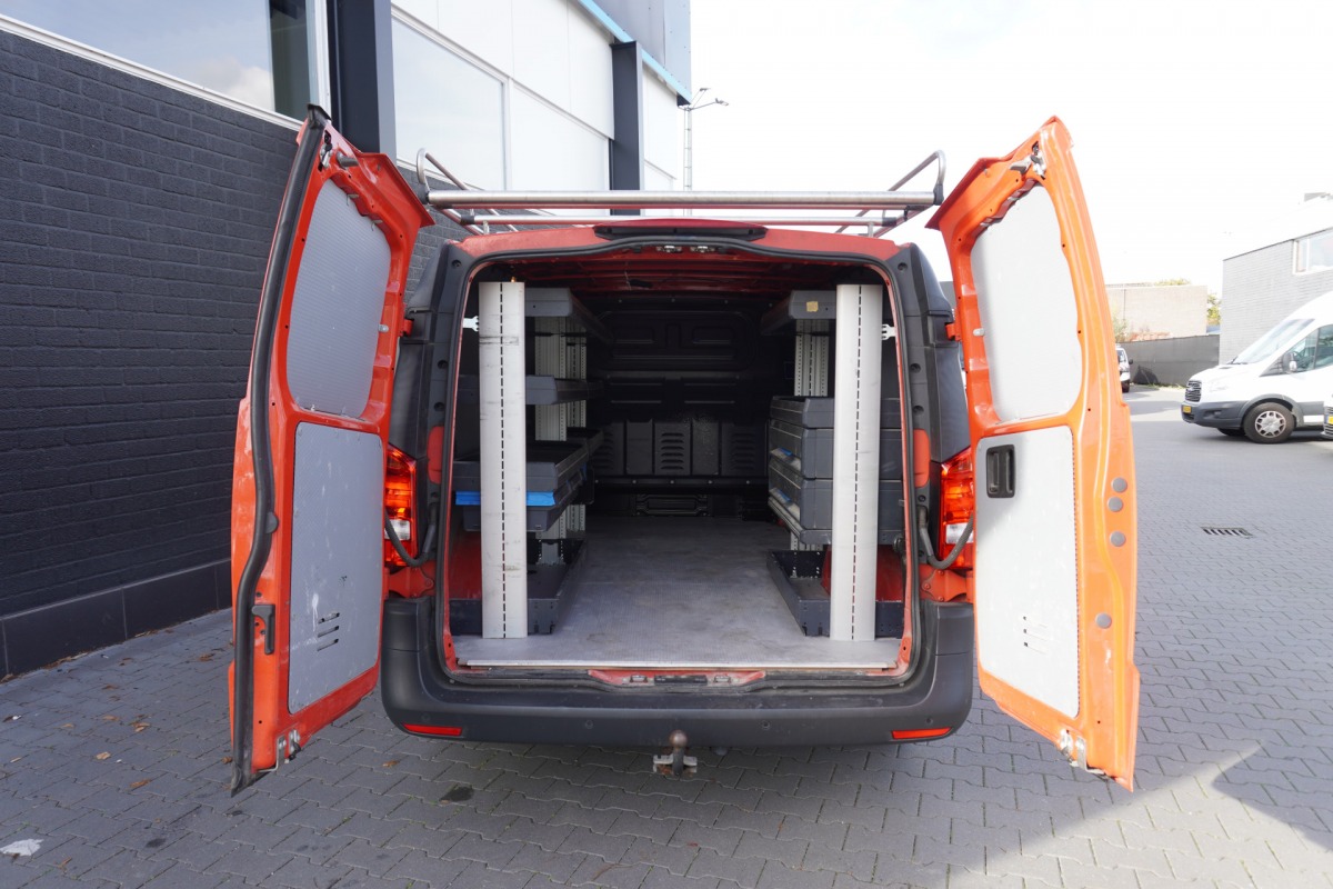Mercedes-Benz Vito 114 CDI XL EURO 6 - Airco - Navi - Cruise - €13.950,- Excl. Mercedes-Benz Vito 114 CDI XL EURO 6 - Airco - Navi - Cruise - €13.950,- Excl.