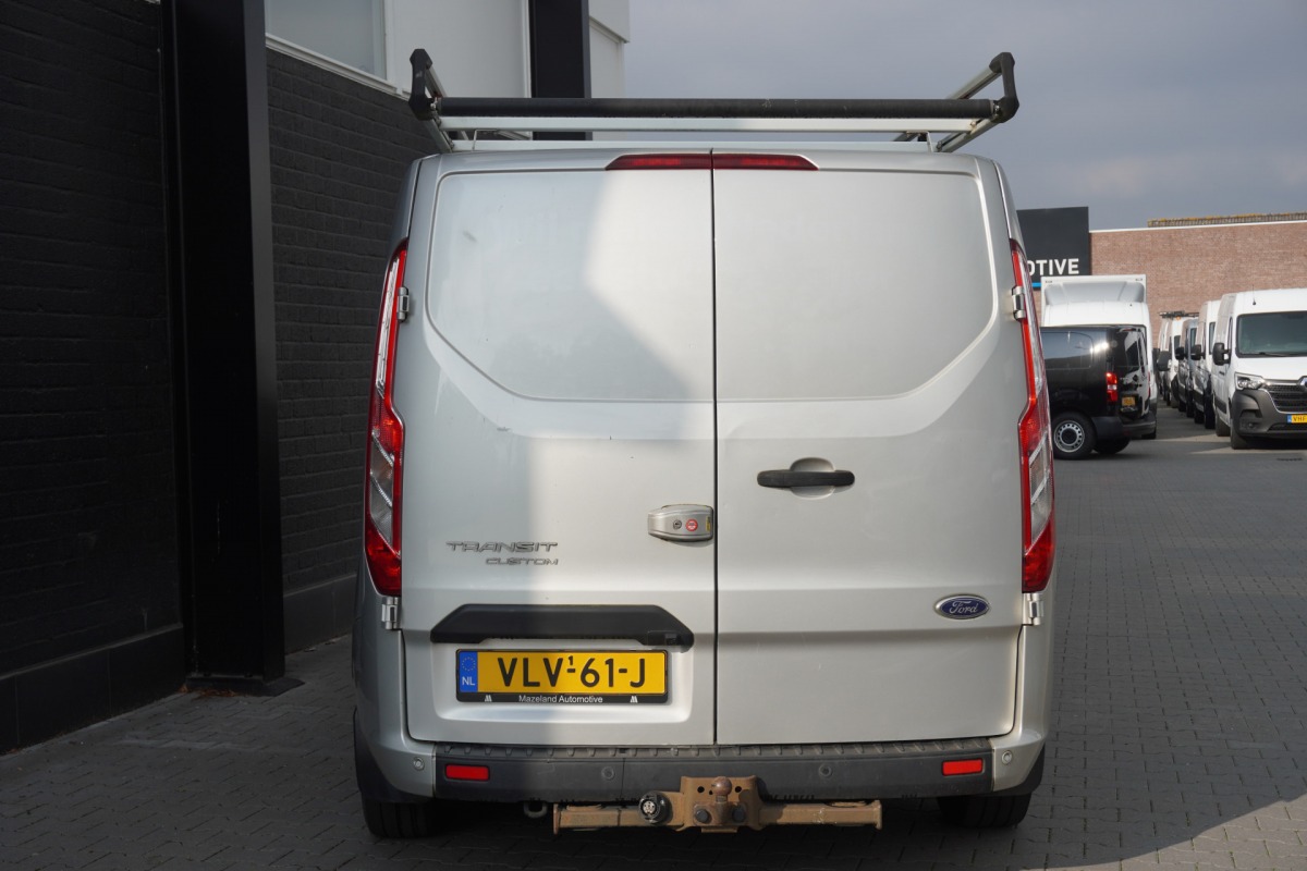 Ford Transit Custom 2.0 TDCI EURO 6 - Airco - Cruise - Camera - €14.900,- Excl. Ford Transit Custom 2.0 TDCI EURO 6 - Airco - Cruise - Camera - €14.900,- Excl.