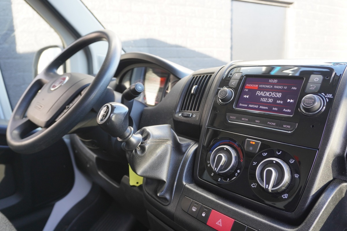 Fiat Ducato 2.3 MultiJet L2H2 140PK EURO 6 - Airco - Navi - Cruise - €14.950,- Excl. Fiat Ducato 2.3 MultiJet L2H2 140PK EURO 6 - Airco - Navi - Cruise - €14.950,- Excl.
