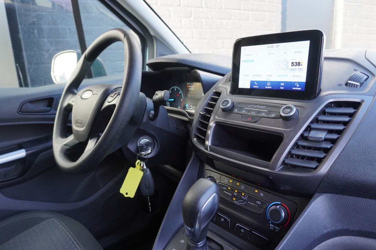 Ford Transit Connect 1.5 EcoBlue 100PK Automaat EURO 6 - Airco - Navi - Camera - € 13.950,- Excl. Ford Transit Connect 1.5 EcoBlue 100PK Automaat EURO 6 - Airco - Navi - Camera - € 13.950,- Excl.