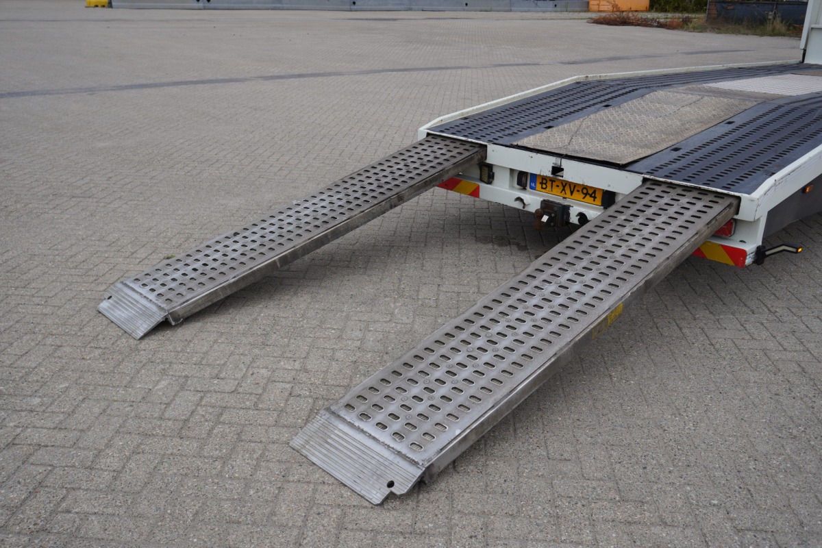 Iveco ML75E18/P AUTOTRANSPORT INCL WITTEVEEN AANHANGER 3500KG Airco | slaapcabine | 3-lader | Wisselbak | €21.950,- excl. Iveco ML75E18/P AUTOTRANSPORT INCL WITTEVEEN AANHANGER 3500KG Airco | slaapcabine | 3-lader | Wisselbak | €21.950,- excl.