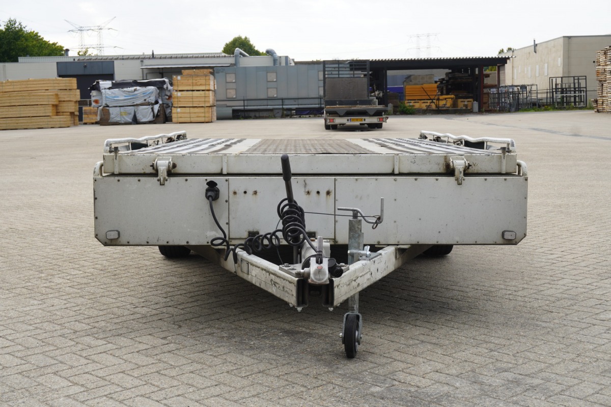 Iveco ML75E18/P AUTOTRANSPORT INCL WITTEVEEN AANHANGER 3500KG Airco | slaapcabine | 3-lader | Wisselbak | €21.950,- excl. Iveco ML75E18/P AUTOTRANSPORT INCL WITTEVEEN AANHANGER 3500KG Airco | slaapcabine | 3-lader | Wisselbak | €21.950,- excl.