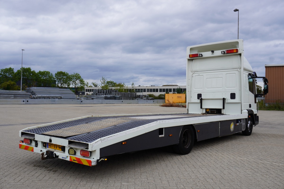 Iveco ML75E18/P AUTOTRANSPORT INCL WITTEVEEN AANHANGER 3500KG Airco | slaapcabine | 3-lader | Wisselbak | €21.950,- excl. Iveco ML75E18/P AUTOTRANSPORT INCL WITTEVEEN AANHANGER 3500KG Airco | slaapcabine | 3-lader | Wisselbak | €21.950,- excl.