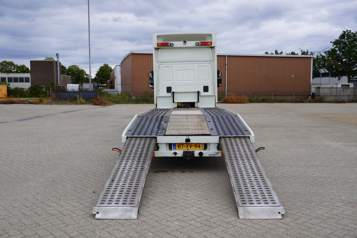 Iveco ML75E18/P AUTOTRANSPORT INCL WITTEVEEN AANHANGER 3500KG Airco | slaapcabine | 3-lader | Wisselbak | €21.950,- excl. Iveco ML75E18/P AUTOTRANSPORT INCL WITTEVEEN AANHANGER 3500KG Airco | slaapcabine | 3-lader | Wisselbak | €21.950,- excl.
