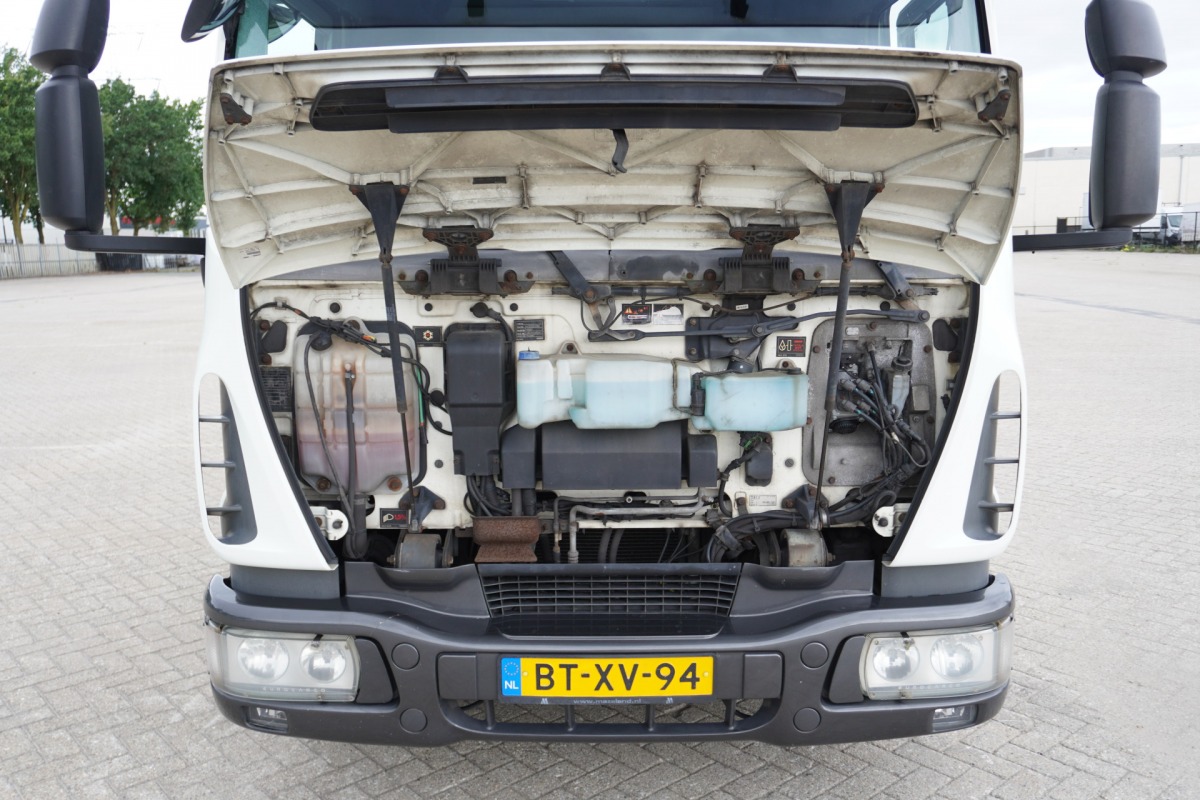 Iveco ML75E18/P AUTOTRANSPORT INCL WITTEVEEN AANHANGER 3500KG Airco | slaapcabine | 3-lader | Wisselbak | €21.950,- excl. Iveco ML75E18/P AUTOTRANSPORT INCL WITTEVEEN AANHANGER 3500KG Airco | slaapcabine | 3-lader | Wisselbak | €21.950,- excl.