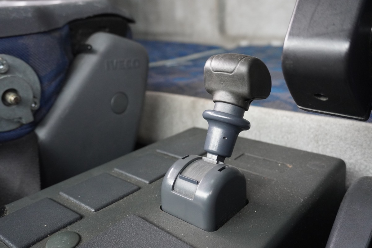 Iveco ML75E18/P AUTOTRANSPORT INCL WITTEVEEN AANHANGER 3500KG Airco | slaapcabine | 3-lader | Wisselbak | €21.950,- excl. Iveco ML75E18/P AUTOTRANSPORT INCL WITTEVEEN AANHANGER 3500KG Airco | slaapcabine | 3-lader | Wisselbak | €21.950,- excl.
