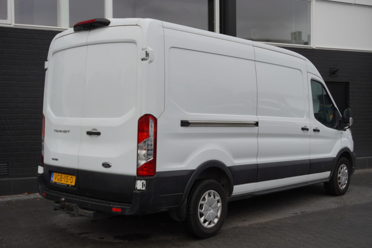 Ford Transit 2.0 TDCI 130PK L3H2 MHEV EURO 6 - Airco - Navi - Cruise - €14.950,- Excl. Ford Transit 2.0 TDCI 130PK L3H2 MHEV EURO 6 - Airco - Navi - Cruise - €14.950,- Excl.