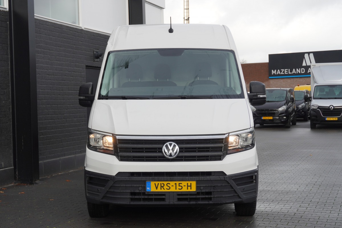 Volkswagen Crafter 2.0 TDI L3H3 140PK EURO 6 - Airco - Navi - Cruise - €18.950,- Excl. Volkswagen Crafter 2.0 TDI L3H3 140PK EURO 6 - Airco - Navi - Cruise - €18.950,- Excl.